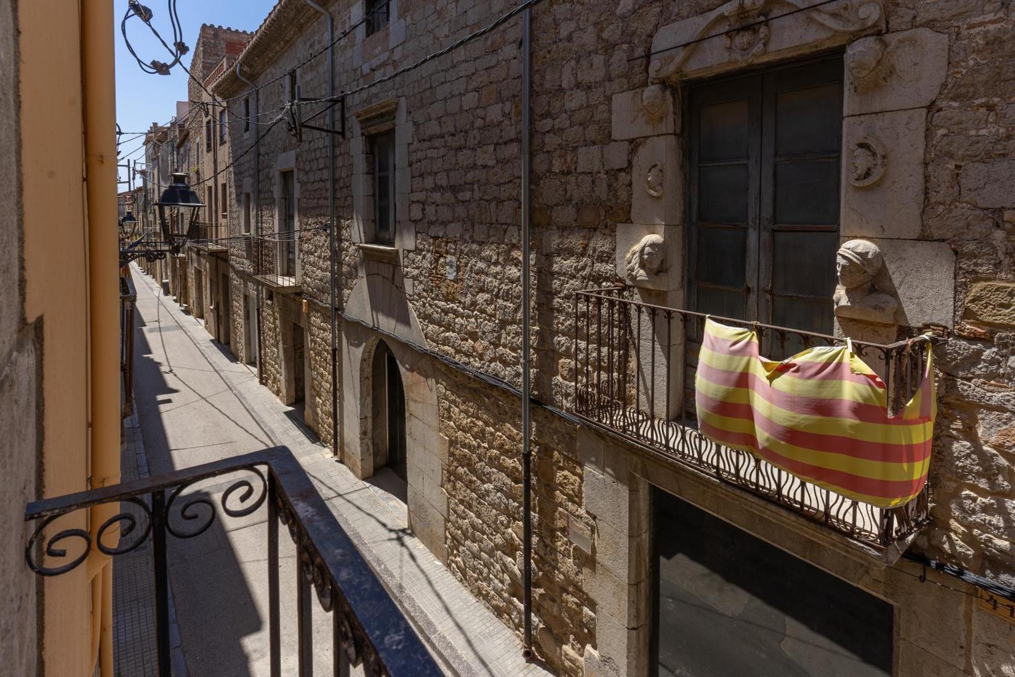 Empordanna, Apartamento Con Encanto En El Corazon Del Emporda Torroella de Montgrí Exteriör bild